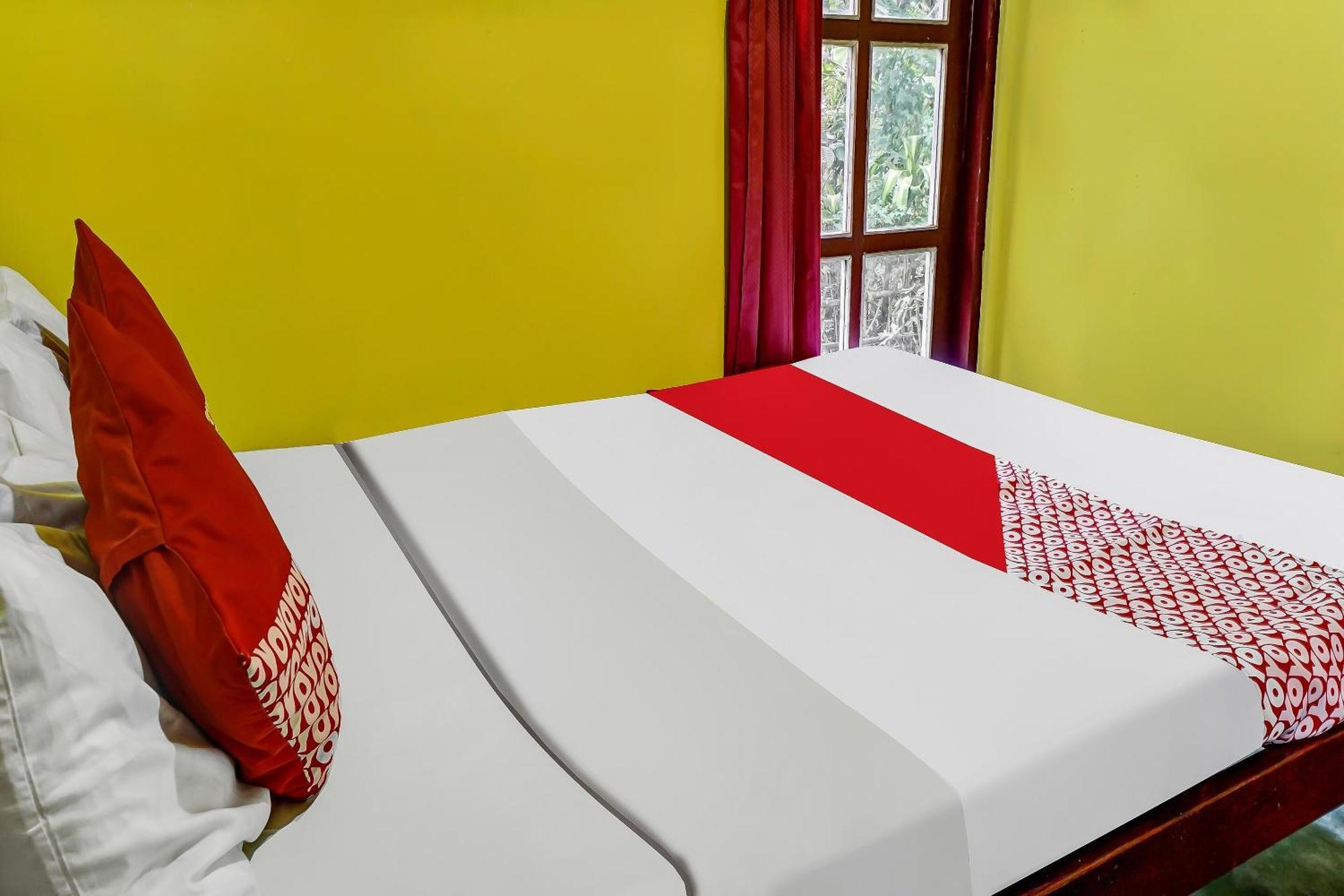 Oyo Homes 90984 Kampung Wisata Ekologi Puspa Jagadneargunung Kelud Blitar Extérieur photo